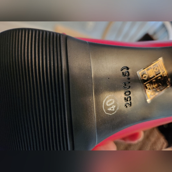 Red heel ankle boots - Picture 4 of 4